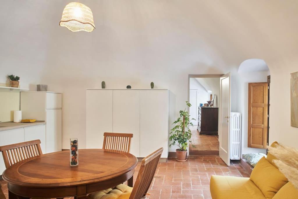 Апартаменты Palazzo Celsi Pollini Duomo Casa Emma Сиена Экстерьер фото